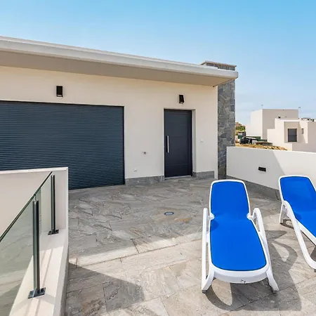 Villa Marinasunbeach Angela *
