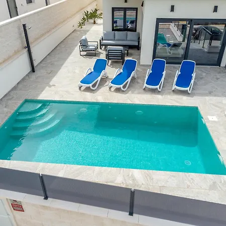 Marinasunbeach Angela * Benijófar